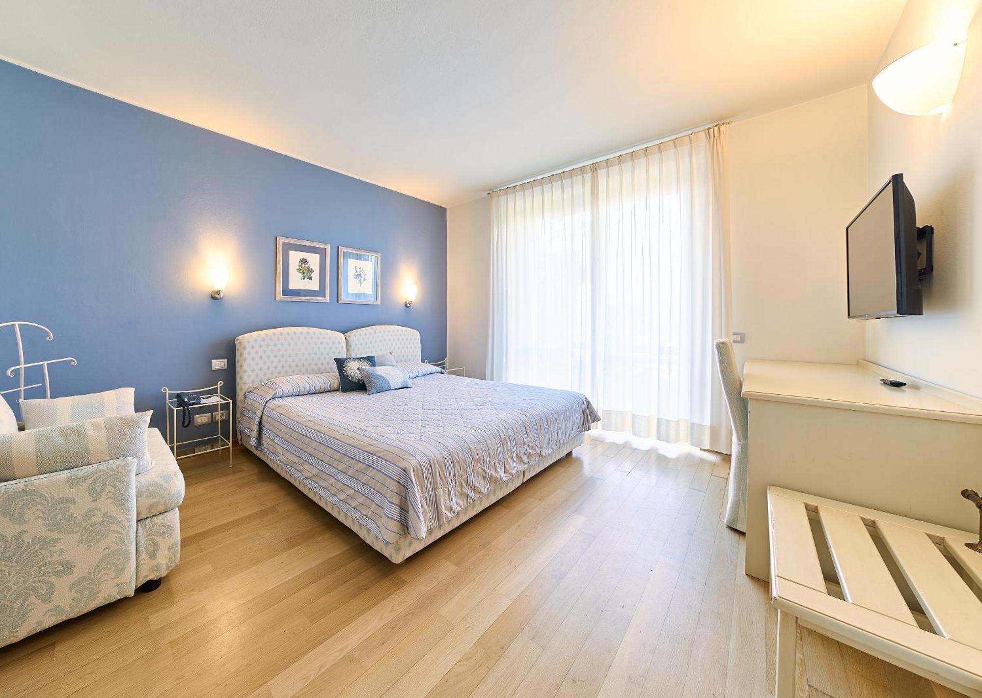 Hotel Belvedere 3*